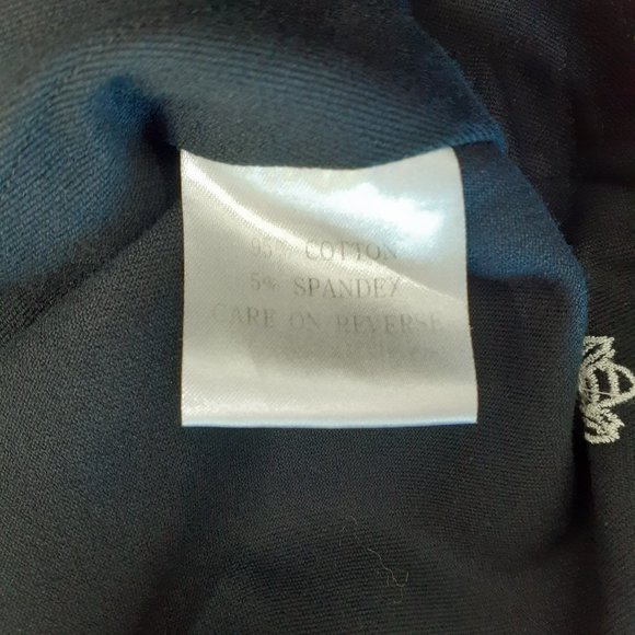 SOLD - ST JOHN SPORT Couture Black Zip Jacket w Bee Motif - Picture 5 of 14